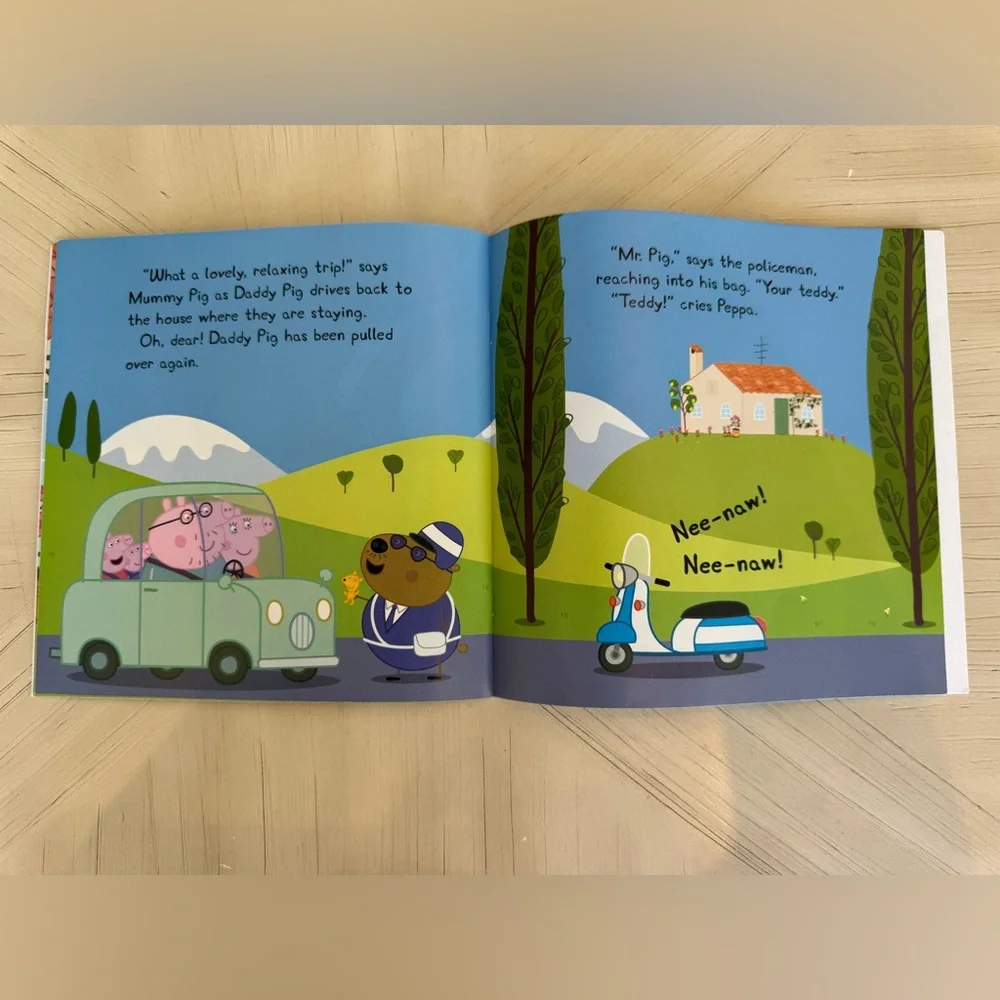 Peppa Pig Book Bundle 2 Scholastic On the Road Family Trip